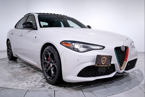 2020 Alfa Romeo Giulia Ti Sport