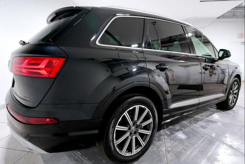 2019 Audi Q7 55 Premium
