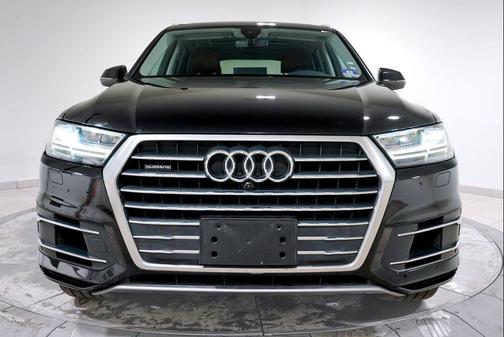 2019 Audi Q7 55 Premium