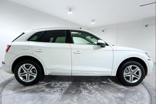 2019 Audi Q5 2.0T Premium