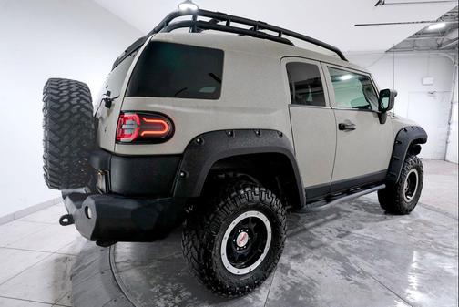 Khaki 2010 Toyota FJ Cruiser Base