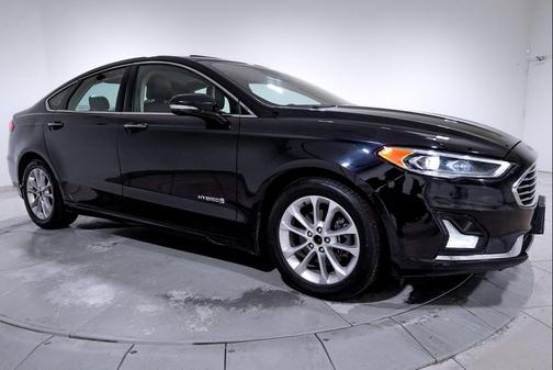 2019 Ford Fusion Hybrid SEL
