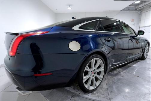 2014 Jaguar XJ XJL Portfolio