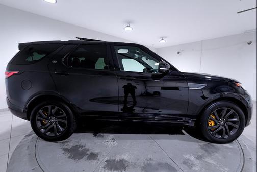2021 Land Rover Discovery P360 S R-Dynamic