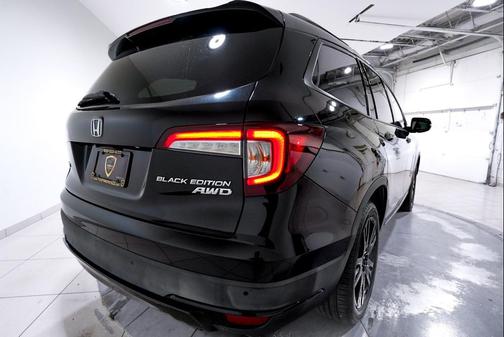 2020 Honda Pilot AWD Black Edition