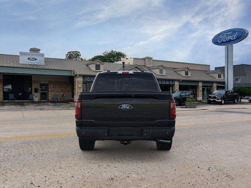 Agate Black Metallic 2026 Ford F-150 XLT