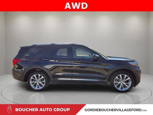 2023 Ford Explorer Platinum