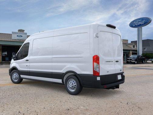 2026 Ford Transit-250 148 WB Medium Roof Cargo