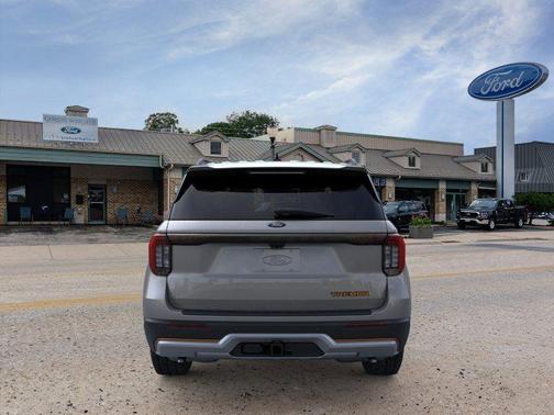 Carbonized Gray Metallic 2026 Ford Explorer Tremor