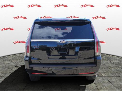 Photo 4 of 20 of 2018 Cadillac Escalade ESV Luxury