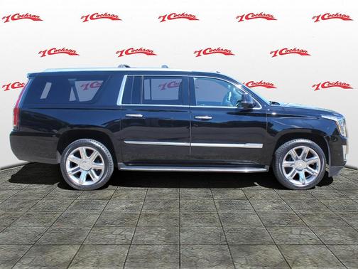 Photo 2 of 20 of 2018 Cadillac Escalade ESV Luxury
