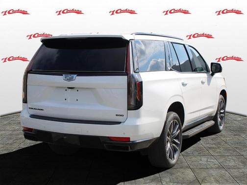 Photo 3 of 20 of 2021 Cadillac Escalade Sport