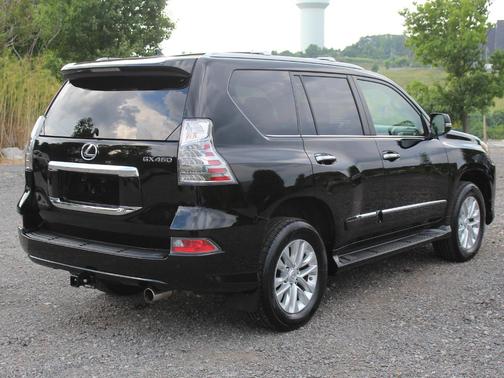 Photo 3 of 20 of 2015 Lexus GX 460 Base