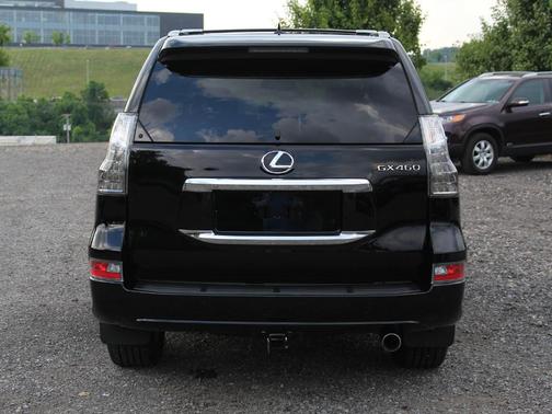 Photo 4 of 20 of 2015 Lexus GX 460 Base