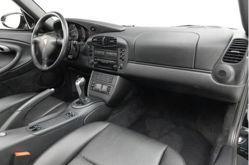 2001 Porsche 911 Carrera