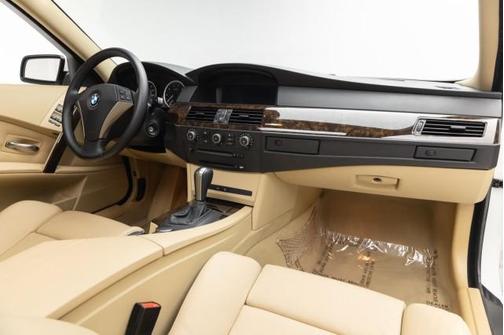 2004 BMW 545 545i