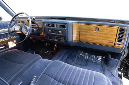 1984 Cadillac DeVille Base