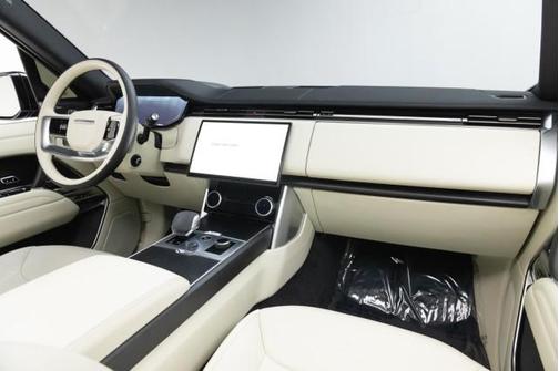 2023 Land Rover Range Rover P530 SE