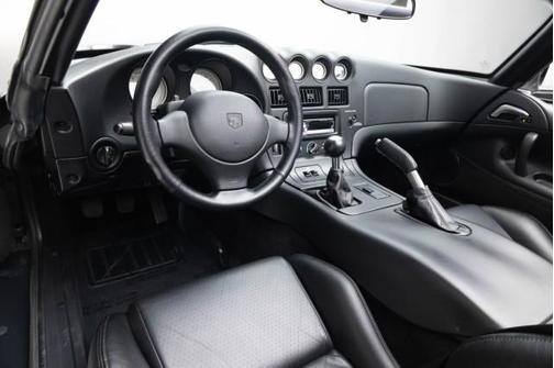 2002 Dodge Viper RT/10