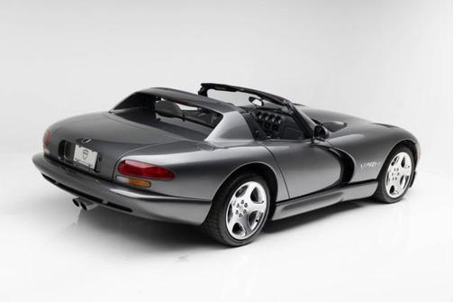 2002 Dodge Viper RT/10