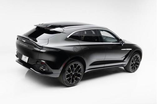 2021 Aston Martin DBX 