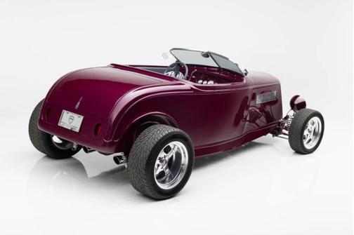 1933 Ford Roadster