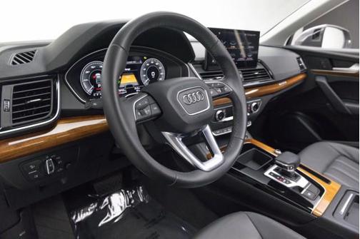 2021 Audi Q5 Premium 55 TFSI e quattro S tronic