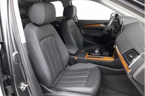 2021 Audi Q5 Premium 55 TFSI e quattro S tronic