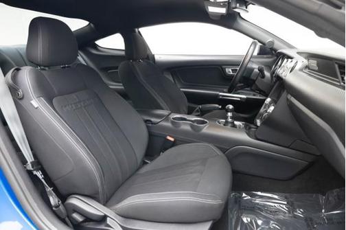 2021 Ford Mustang EcoBoost