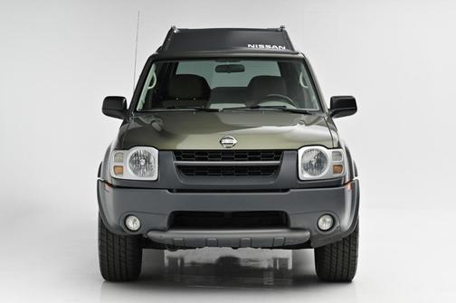 Photo 5 of 79 of 2004 Nissan Xterra SE