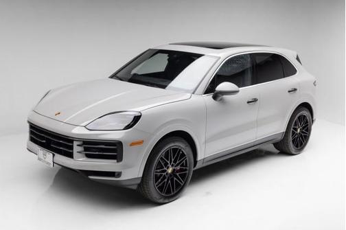 2024 Porsche Cayenne S
