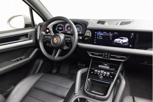 2024 Porsche Cayenne S