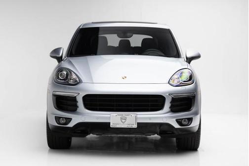 2017 Porsche Cayenne Platinum Edition
