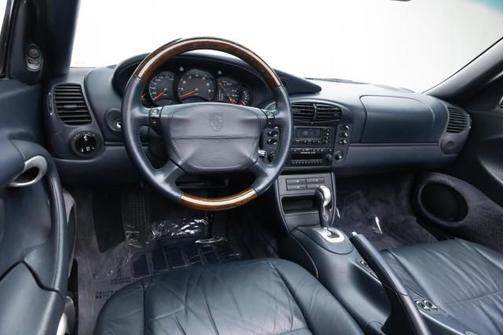 2000 Porsche 911 Carrera