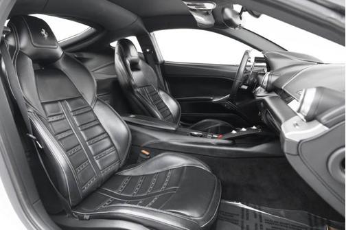 2014 Ferrari F12berlinetta Base