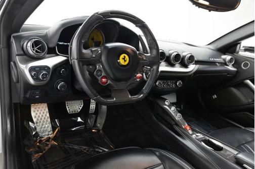 2014 Ferrari F12berlinetta Base