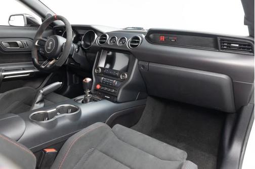 2017 Ford Shelby GT350R Base