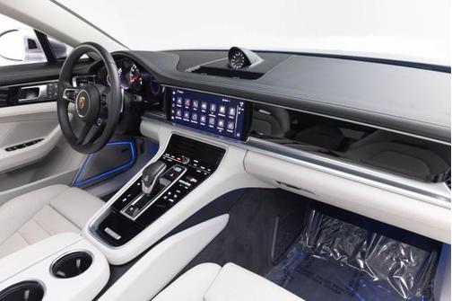 2023 Porsche Panamera 4S