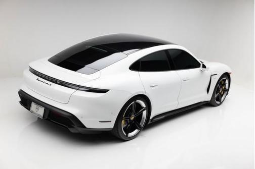 2024 Porsche Taycan Turbo S