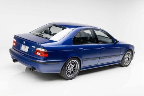 2001 BMW M5 Base