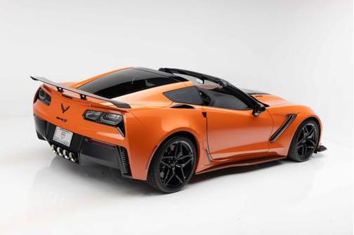 SEBRING ORANGE 2019 Chevrolet Corvette ZR1