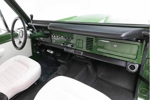 MALLARD GREEN 1972 Ford Bronco