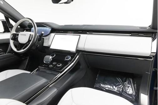 2023 Land Rover Range Rover Sport SE