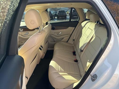 2021 Mercedes-Benz GLC 300 Base