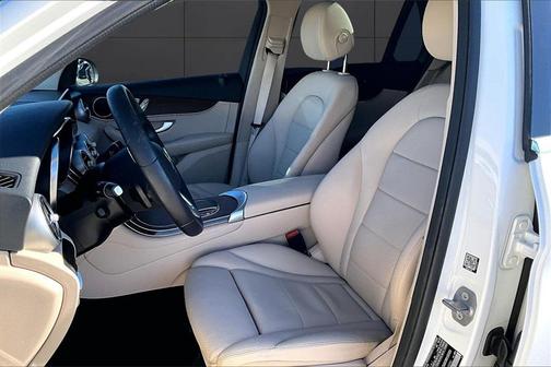 2021 Mercedes-Benz GLC 300 Base