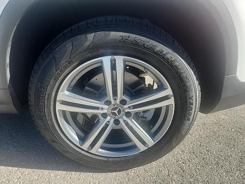 2021 Mercedes-Benz GLC 300 Base