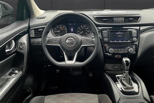 2020 Nissan Rogue Sport SV