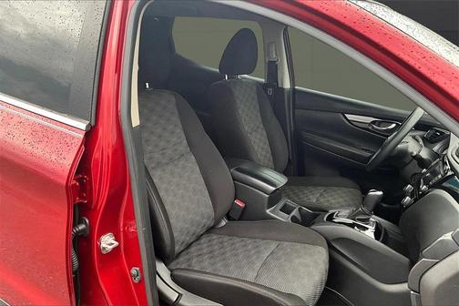 2020 Nissan Rogue Sport SV