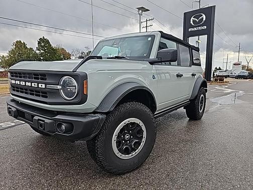 2022 Ford Bronco Black Diamond