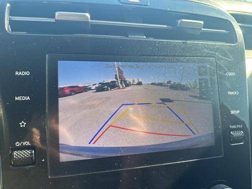 2022 Hyundai TUCSON SE